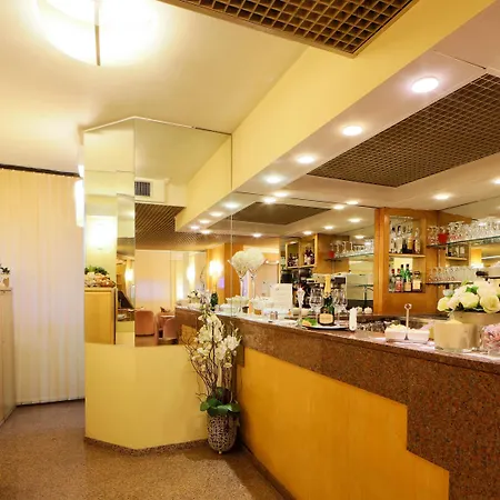 Hotel Western Libertà Modène