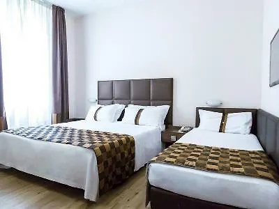 Hotel Western Libertà 3*