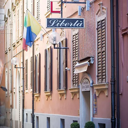 Western Liberta 3* Модена