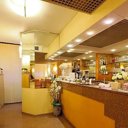 Western Liberta Hotel