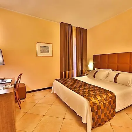 Hotel Western Liberta Módena