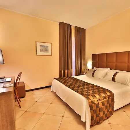 Western Liberta Hotel